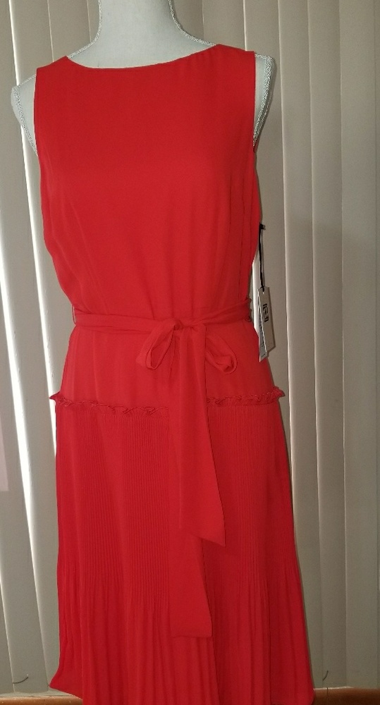 Ivanka Trump red dress size 6